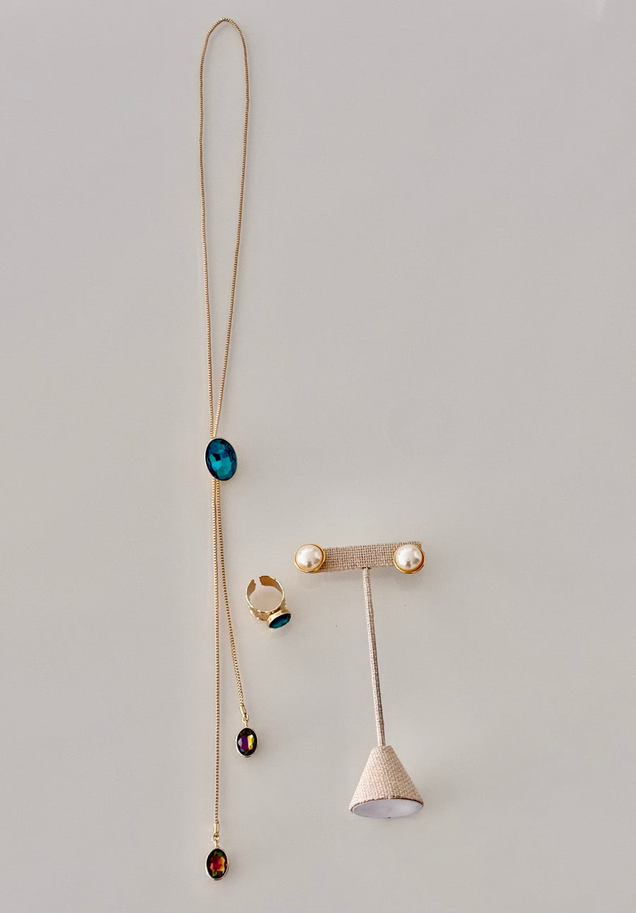 LONG GEM LARIAT NECKLACE SET IN BLUE/IRRIDESCENT