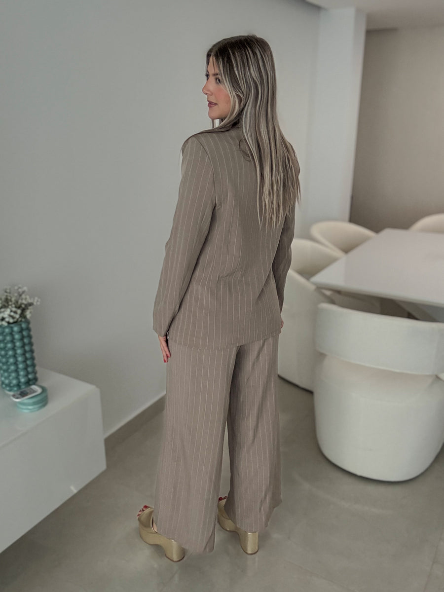 MOCHA STRIPED BLAZER