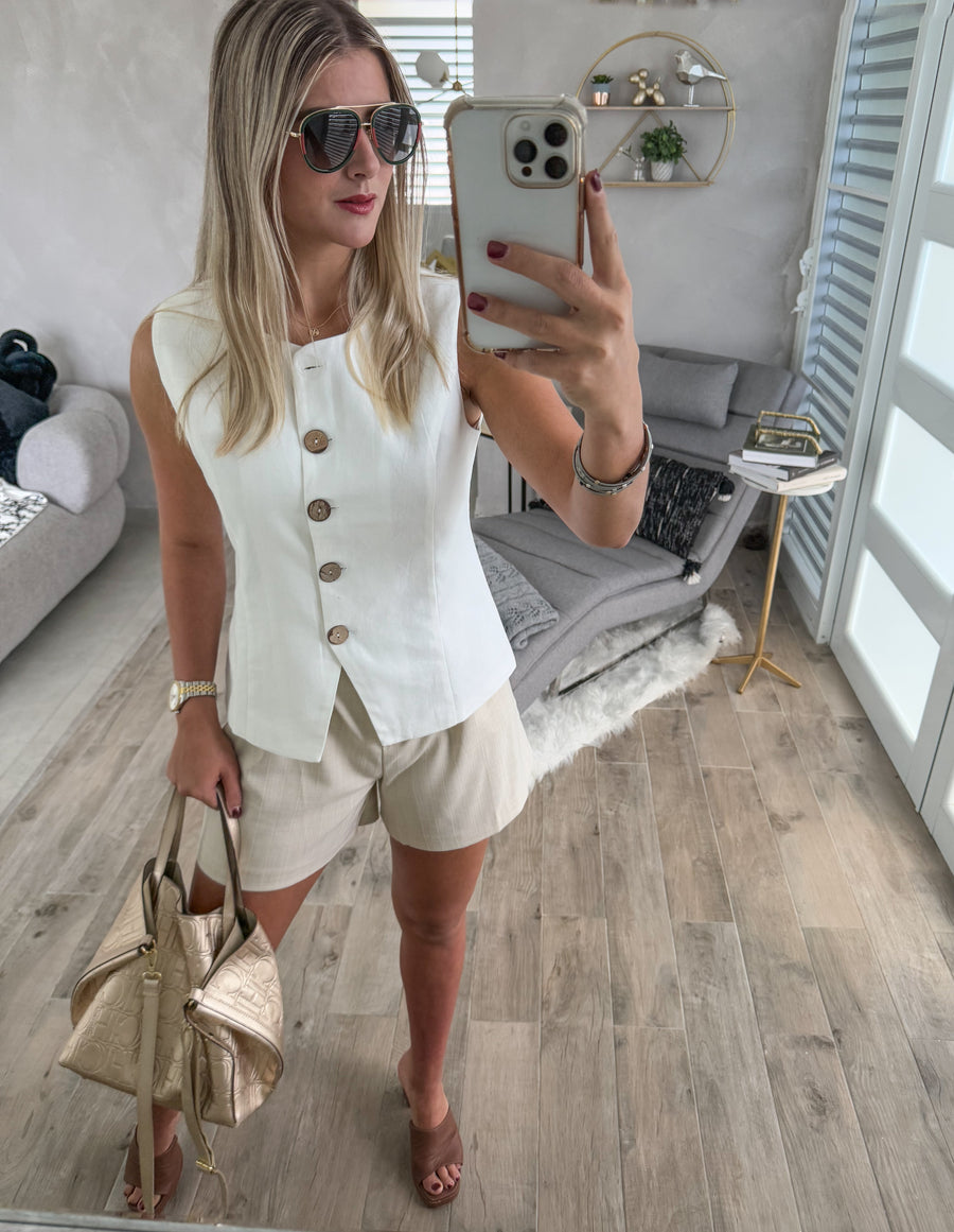 OATMEAL BACK ELASTIC SHORTS