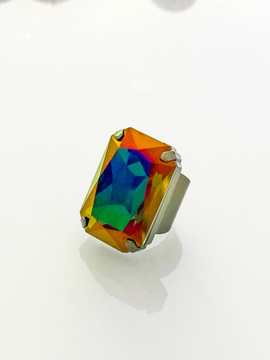 SOLEIL RING IN MAJESTIC GREEN BRANDY