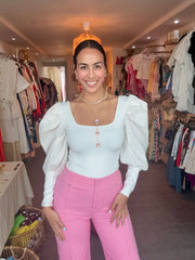 WHITE CROP BUBBLE BLOUSE