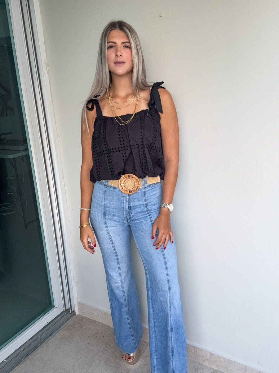 BLACK EYELET BUBBLE CROP TOP