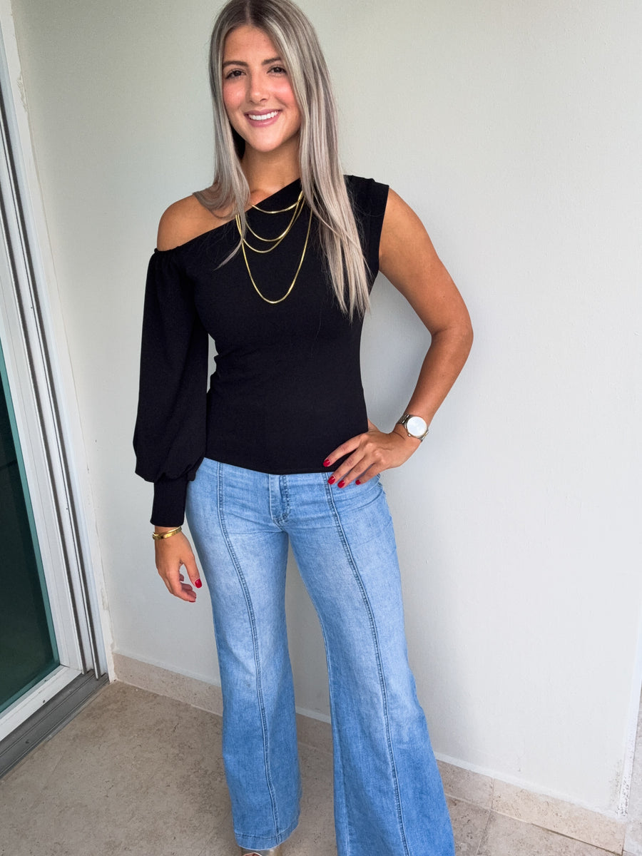 ONE SHOULDER LONG SLEEVE TOP