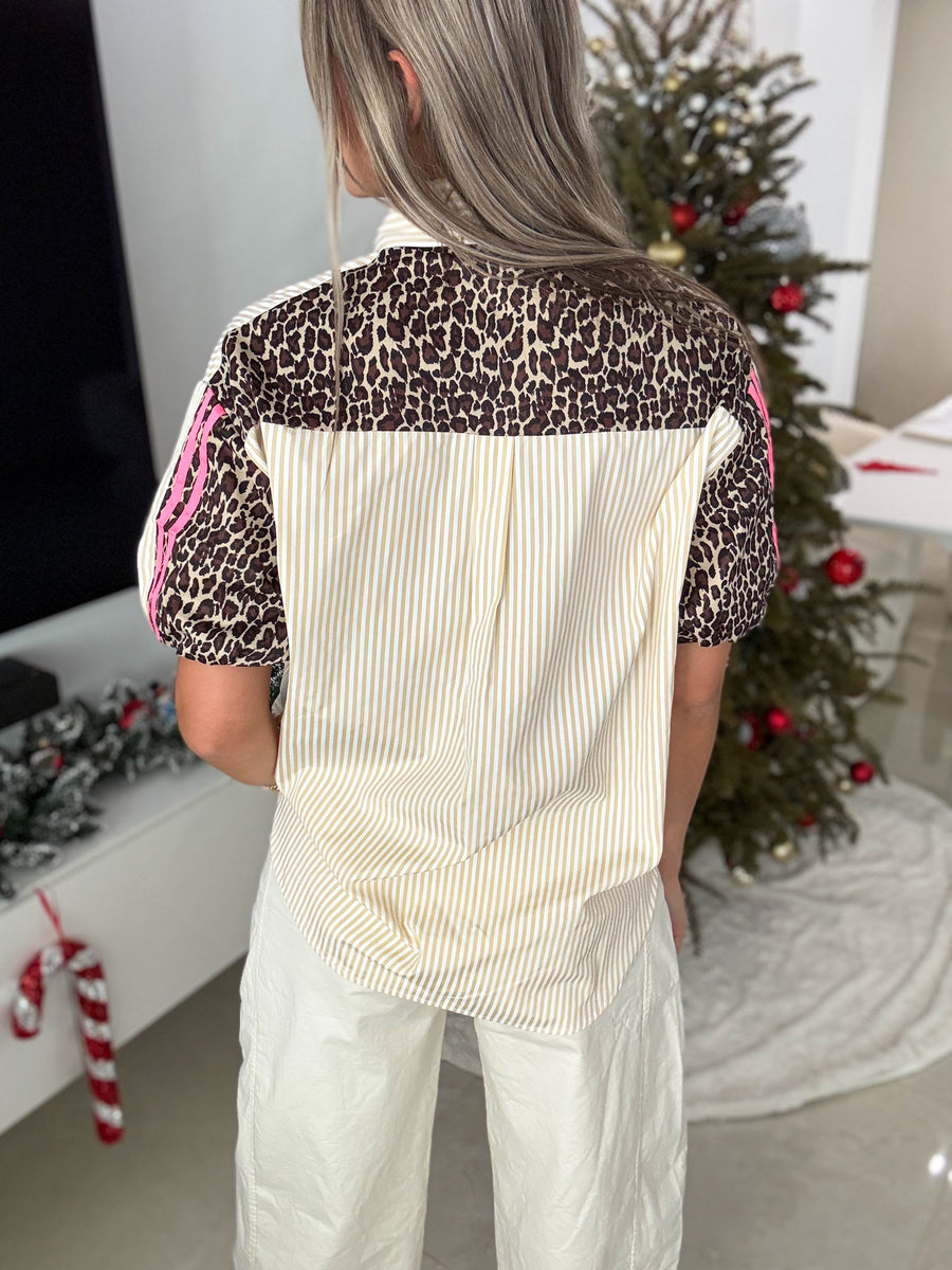 STRIPED LEOPARD/NEON PINK TRACK LINES BUTTONED BLOUSE