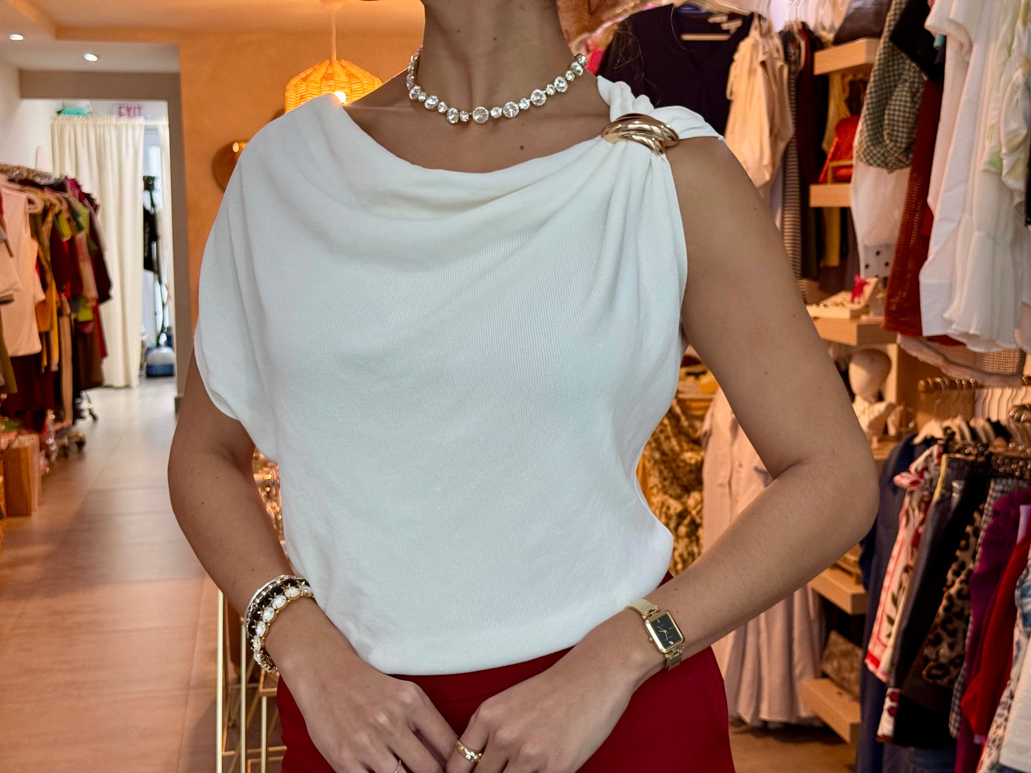 BROOCH KNITTED TOP