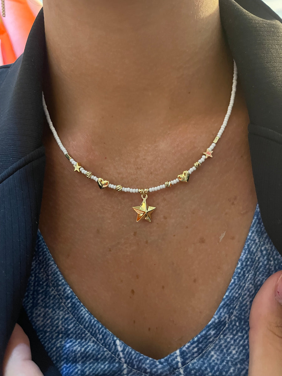 WHITE SUN BEAD STAR & HEART NECKLACE