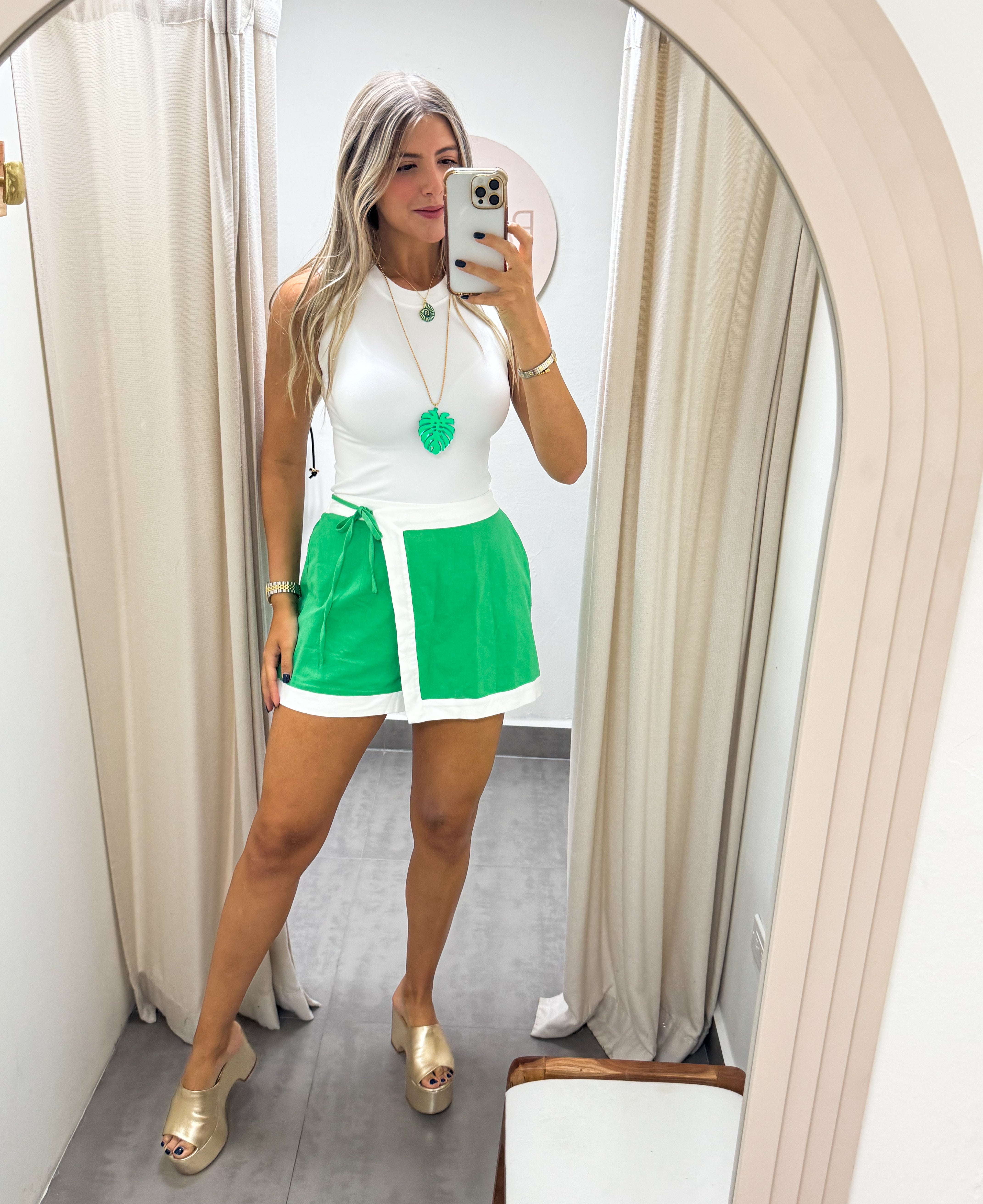 GREEN STRETCHY SKORT