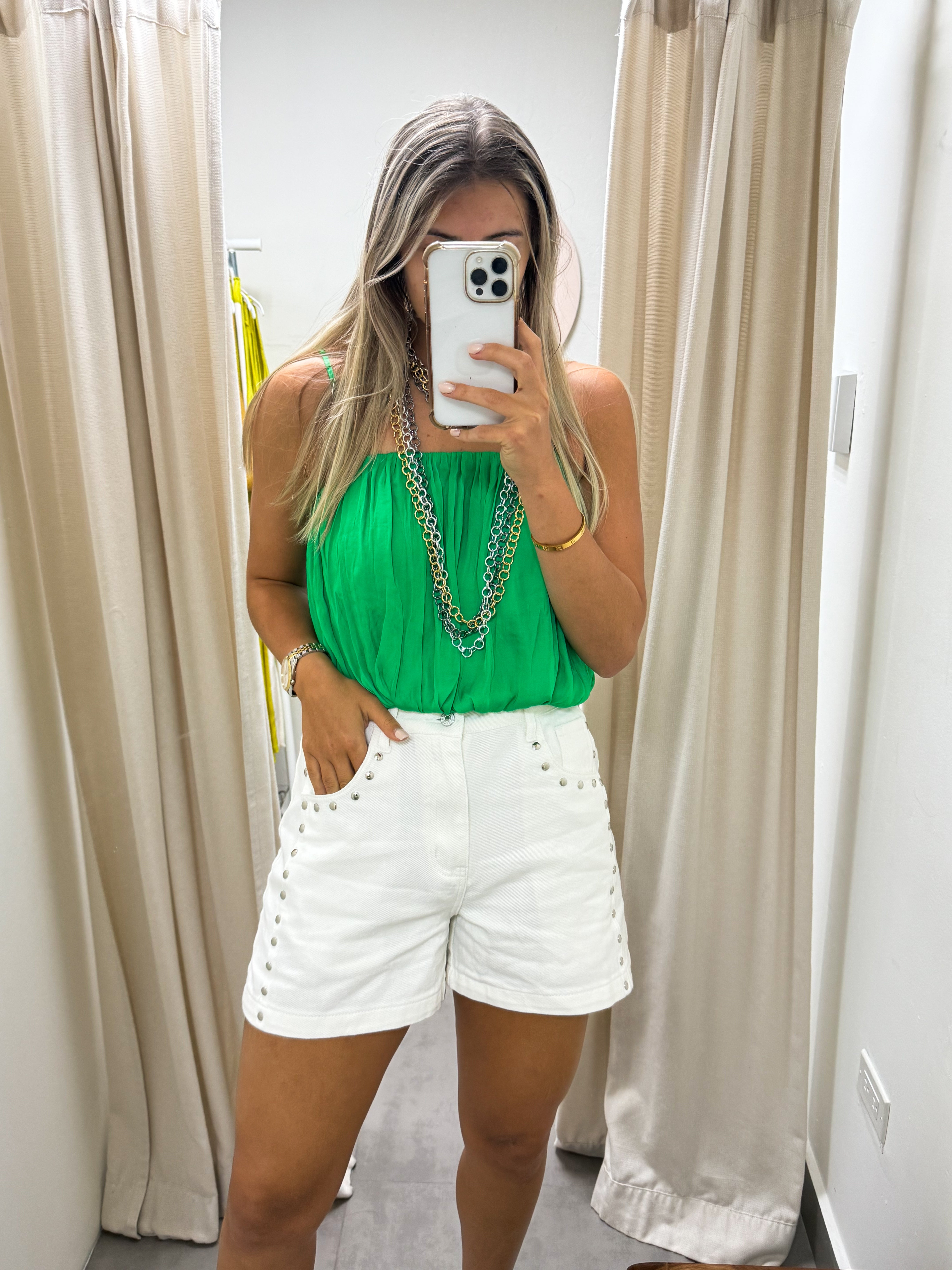 WHITE DENIM STUD SHORTS