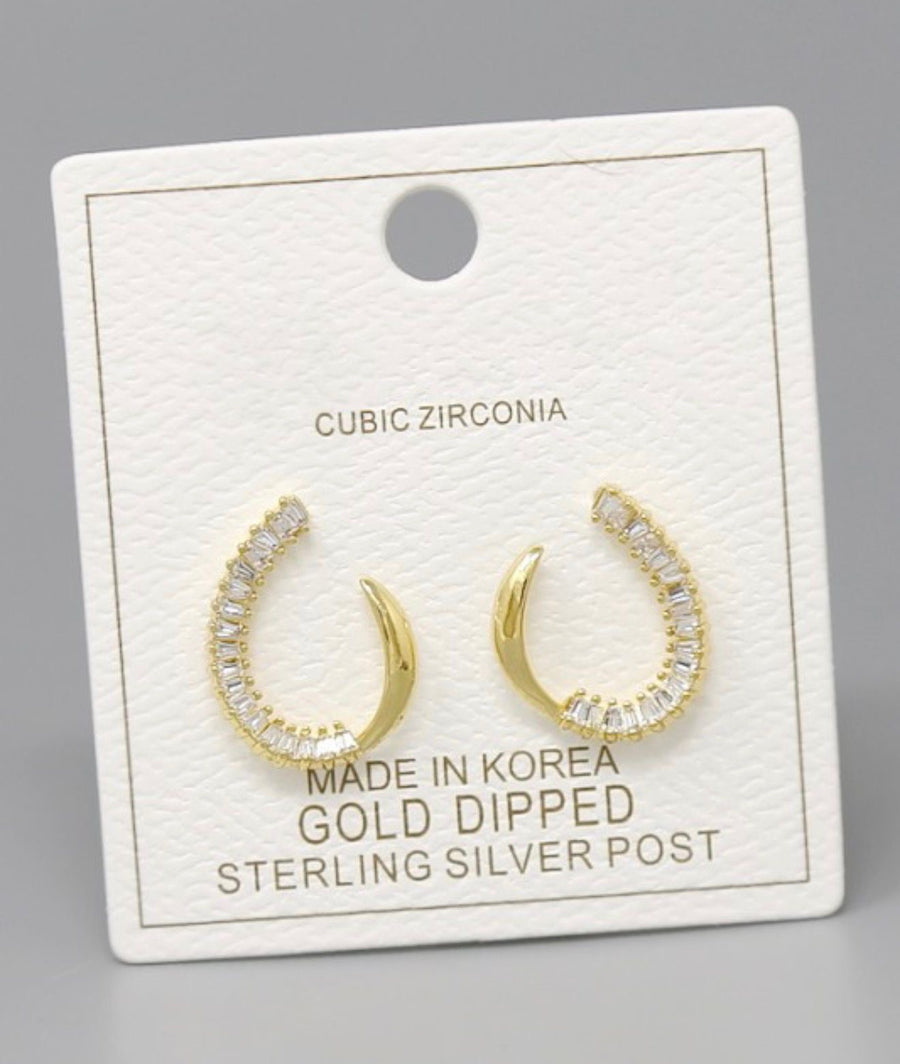 PAVE CURVE EARRINGS