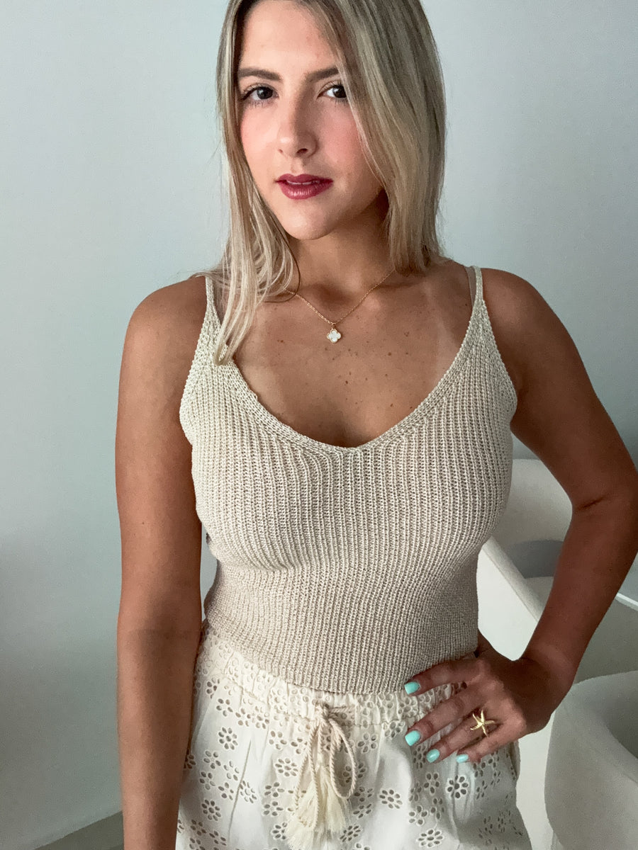 KNITTED BASIC CROP BLOUSE