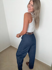 DARK DENIM STRETCHY BARREL PANTS
