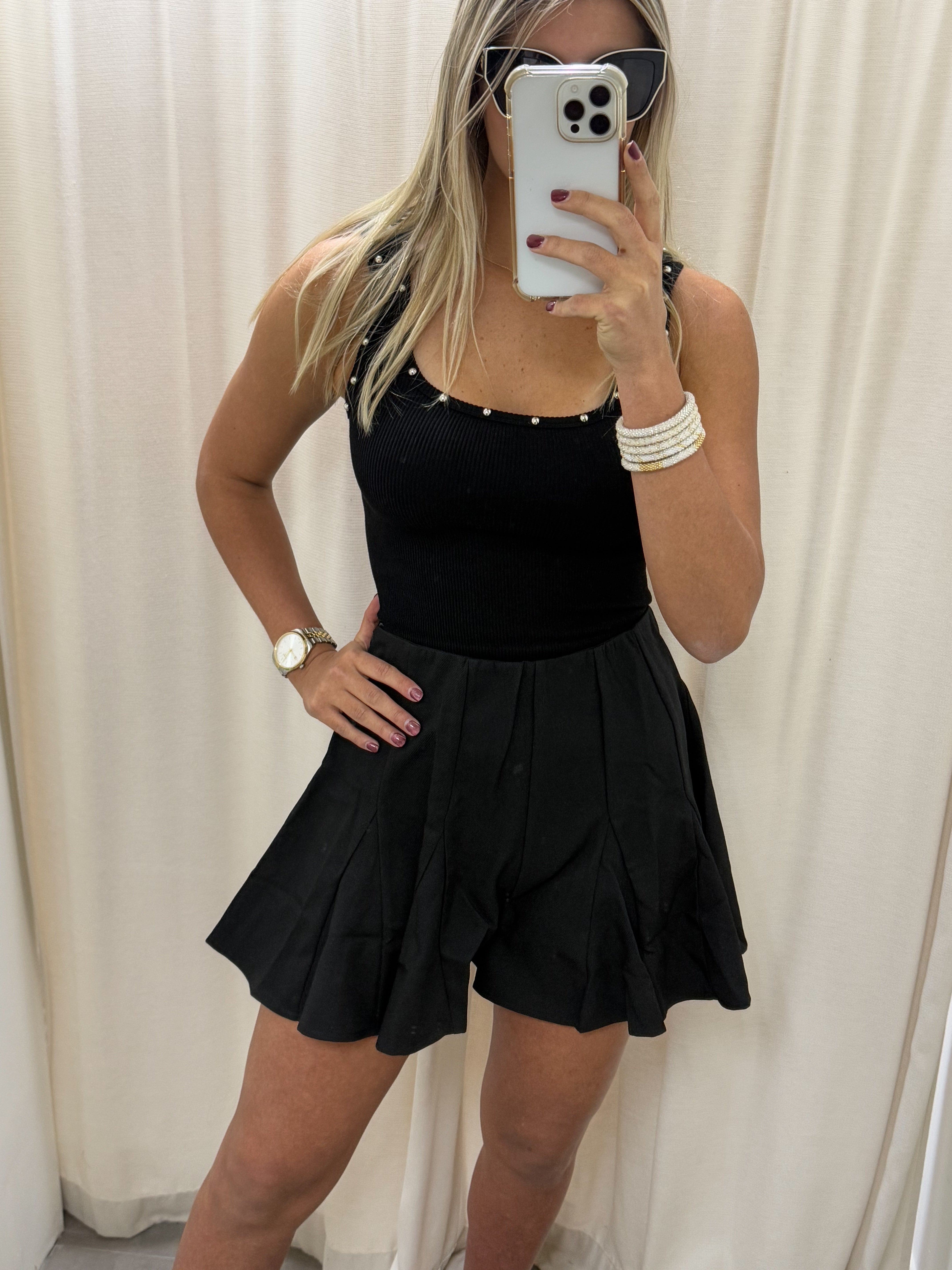 BLACK WIDE LEG SHORTS