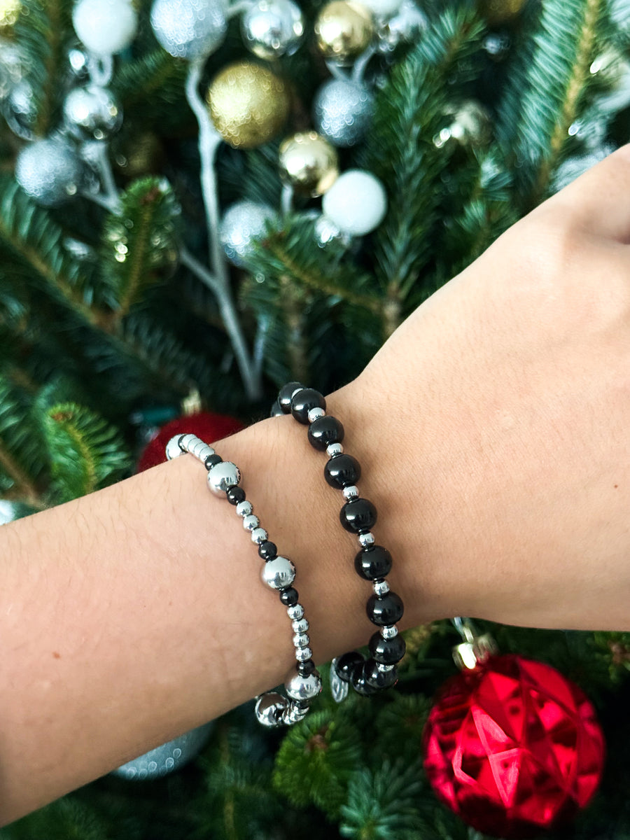 BLACK/SILVER ELASTIC BALL BRACELET