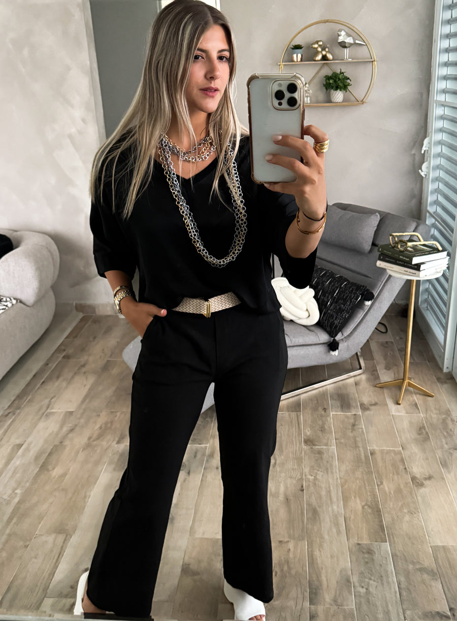 BLACK 3/4 SLEEVES V-NECK SILKY BLOUSE