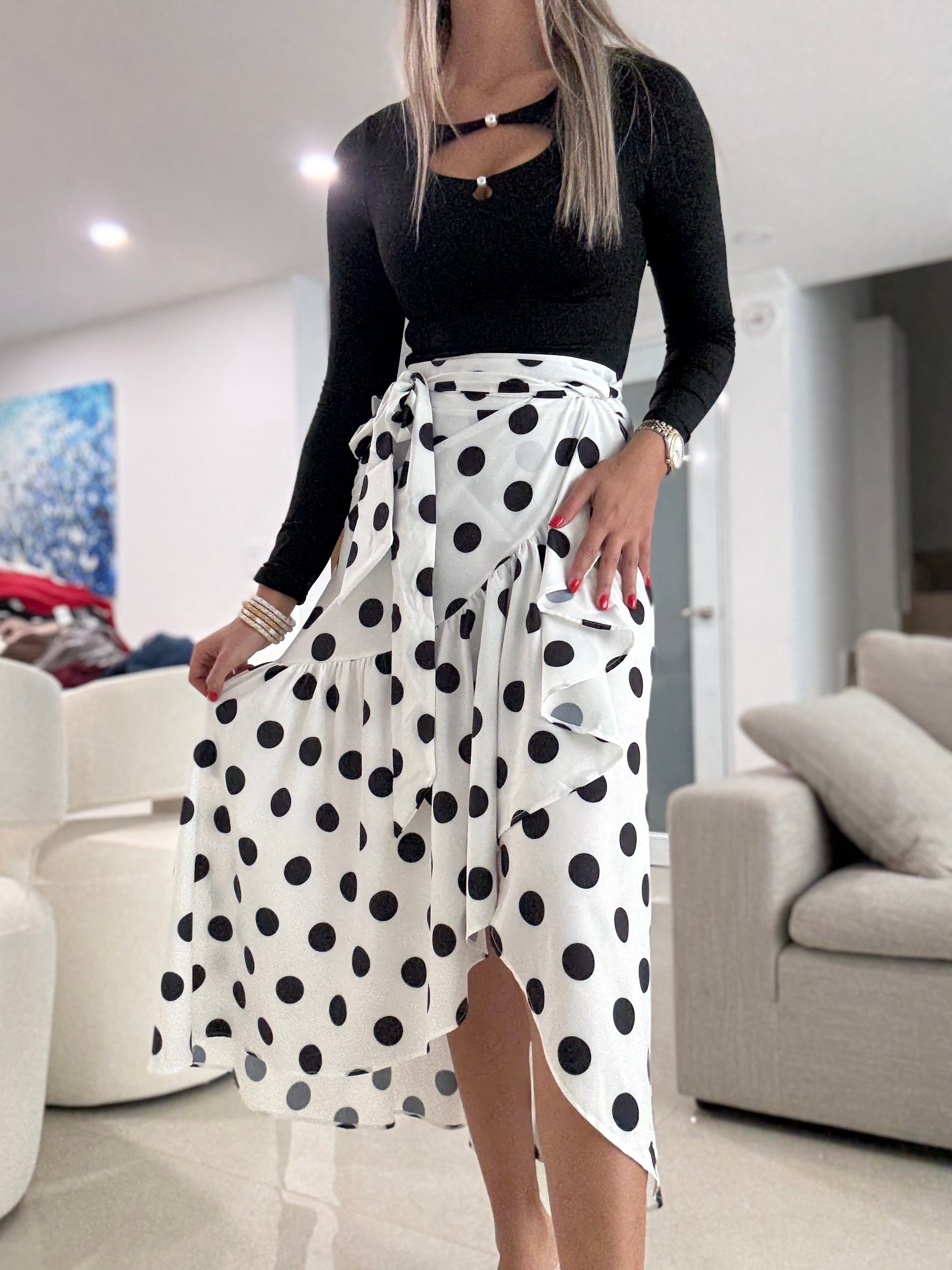 WHITE/BLACK POLKA DOT WRAP AROUND SKIRT