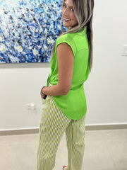 NEÓN GREEN SILKY SLEEVELESS BLOUSE