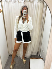 BLACK STRETCHY SKORT