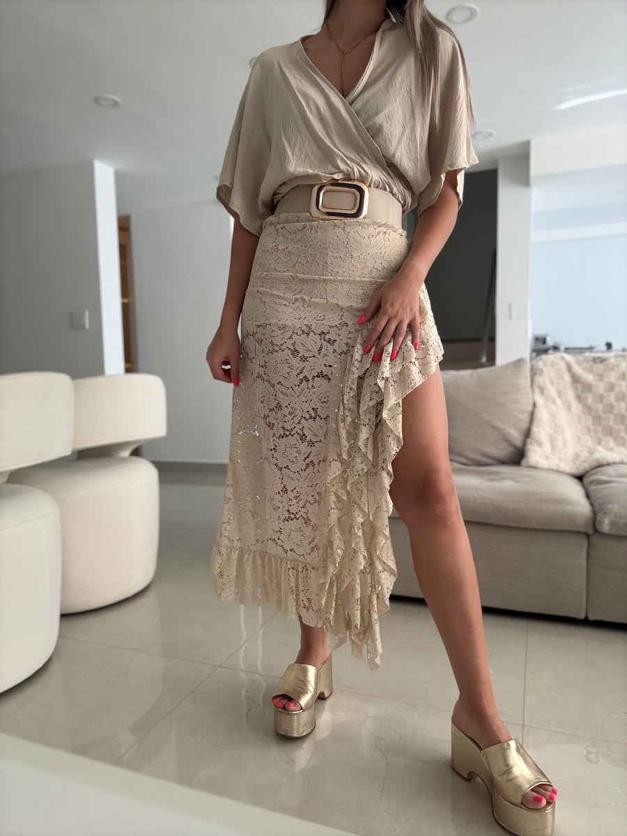 BEIGE LACE SET
