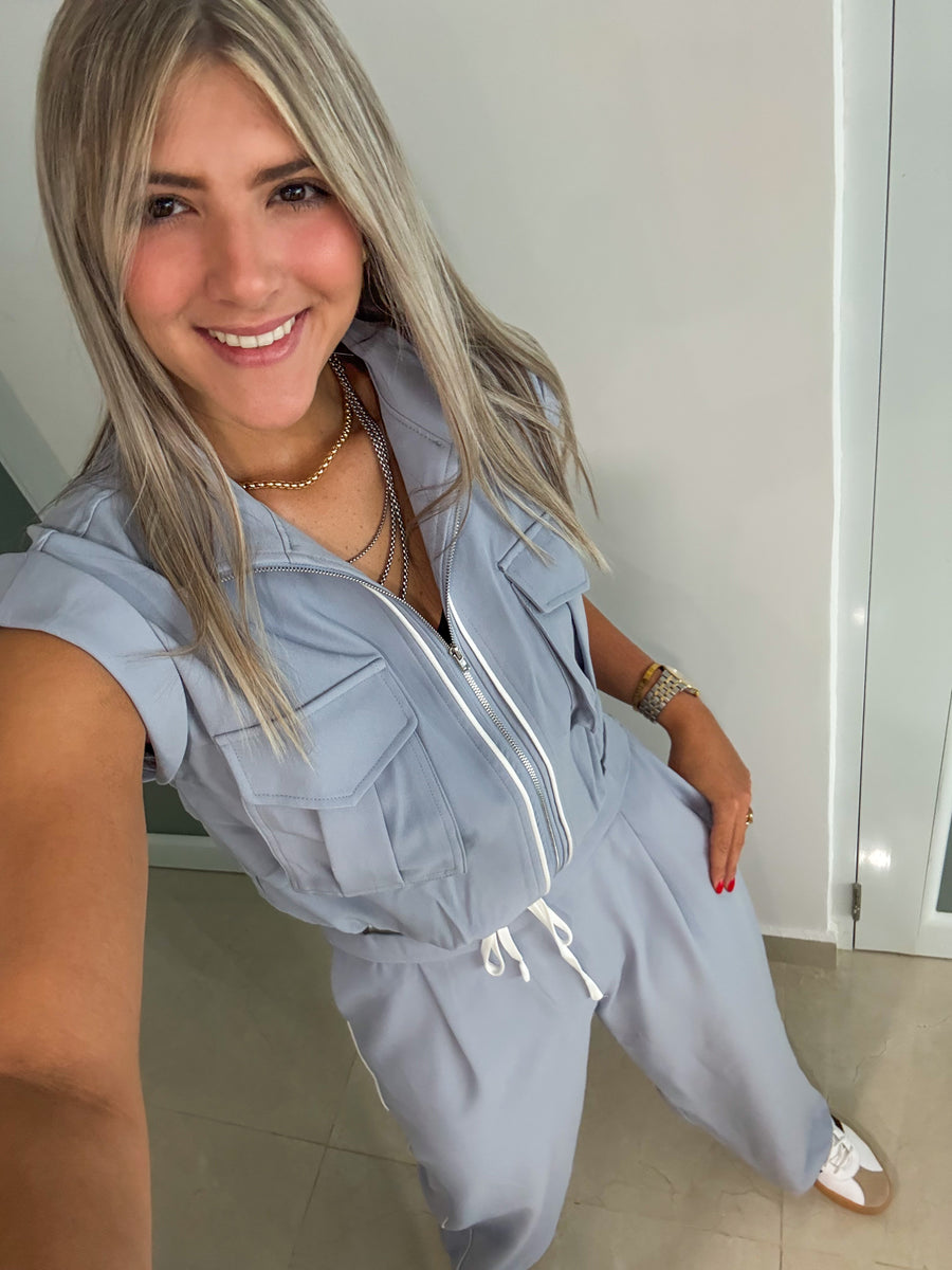 BLUE MOCK NECK ZIPPER CROP JACKET