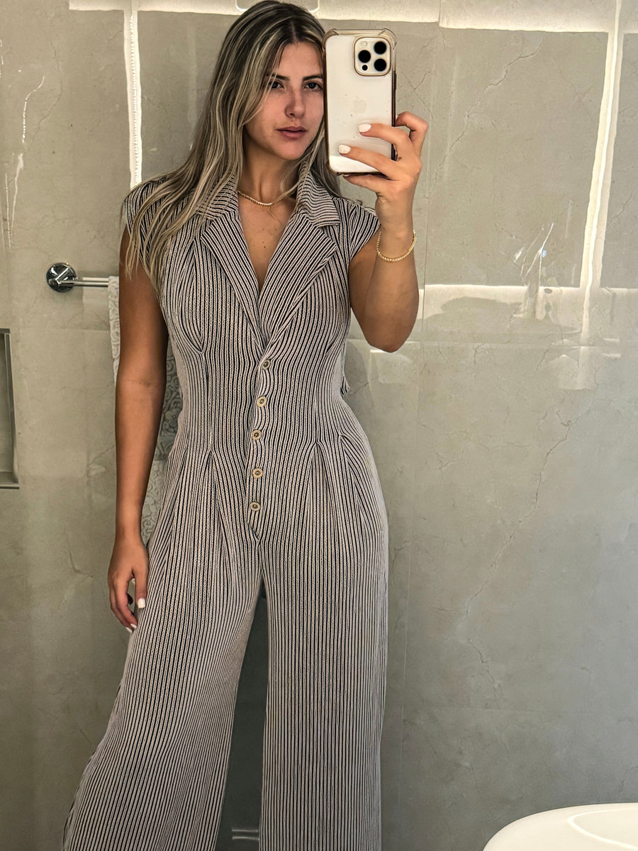 TAUPE/BLACK TAILORED JUMPSUIT
