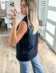 NAVY SLEEVELESS VEST BLAZER
