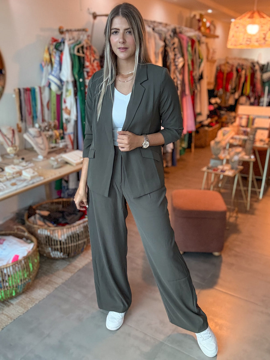 OLIVE PANTS
