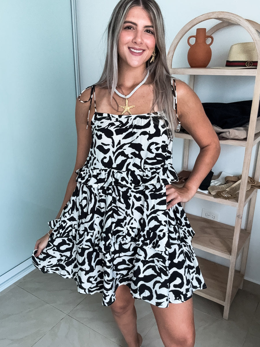 BLACK/IVORY PRINTED RUFFLE DRESS