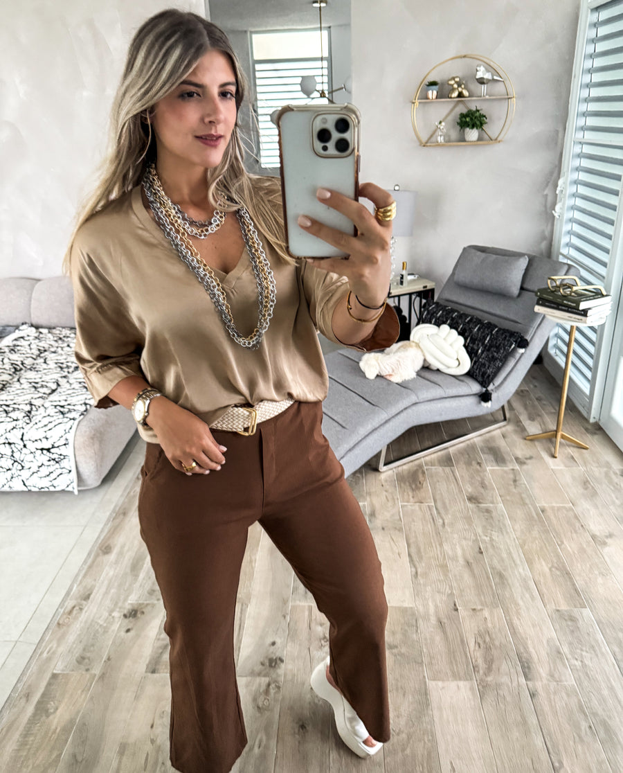 BROWN STRETCHY BELTED PANTS