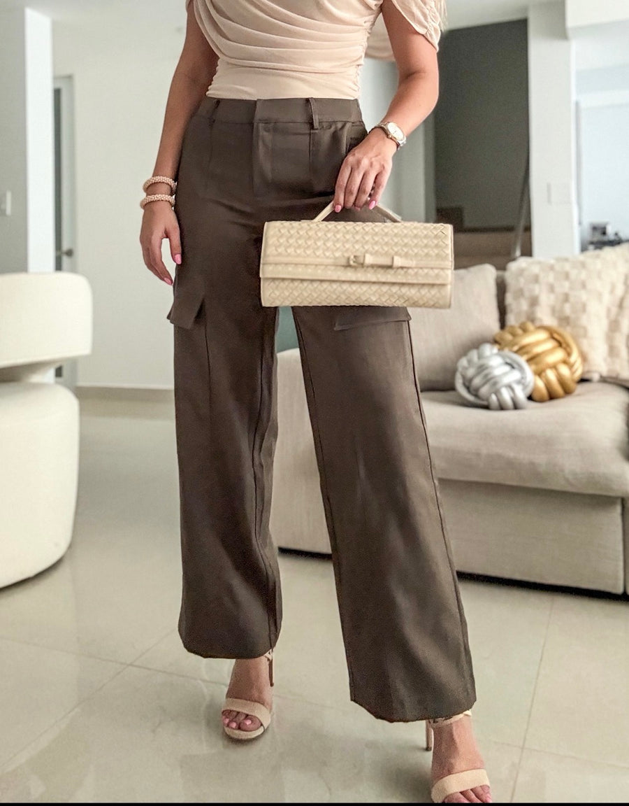 DARK OLIVE CARGO PANTS