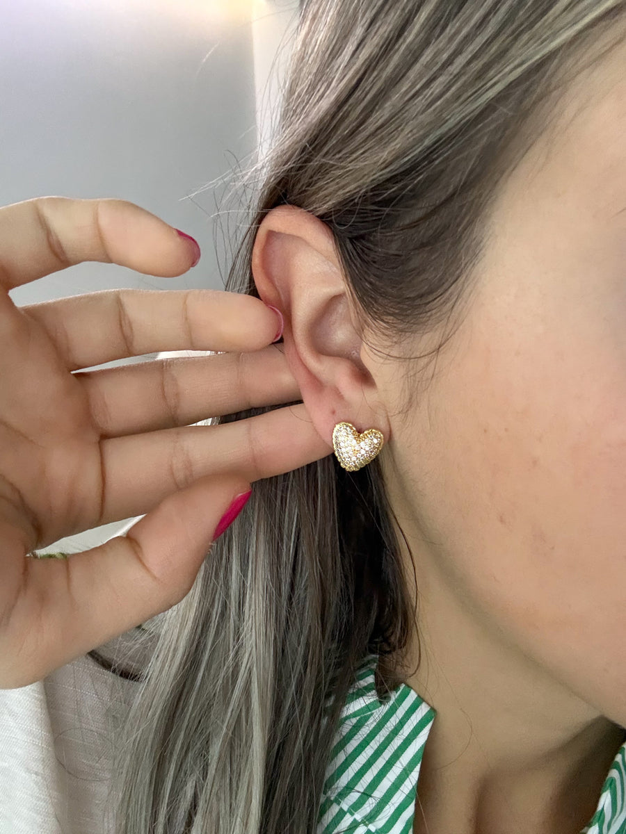 PAVÉ HEART EAR STUD EARRINGS