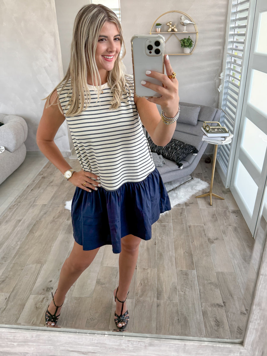 NAVY STRIPED SHORT DRESS