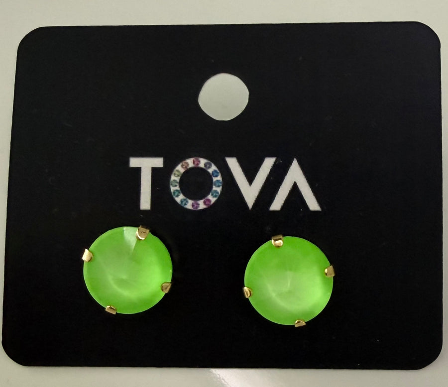 STUDS NEON GREEN