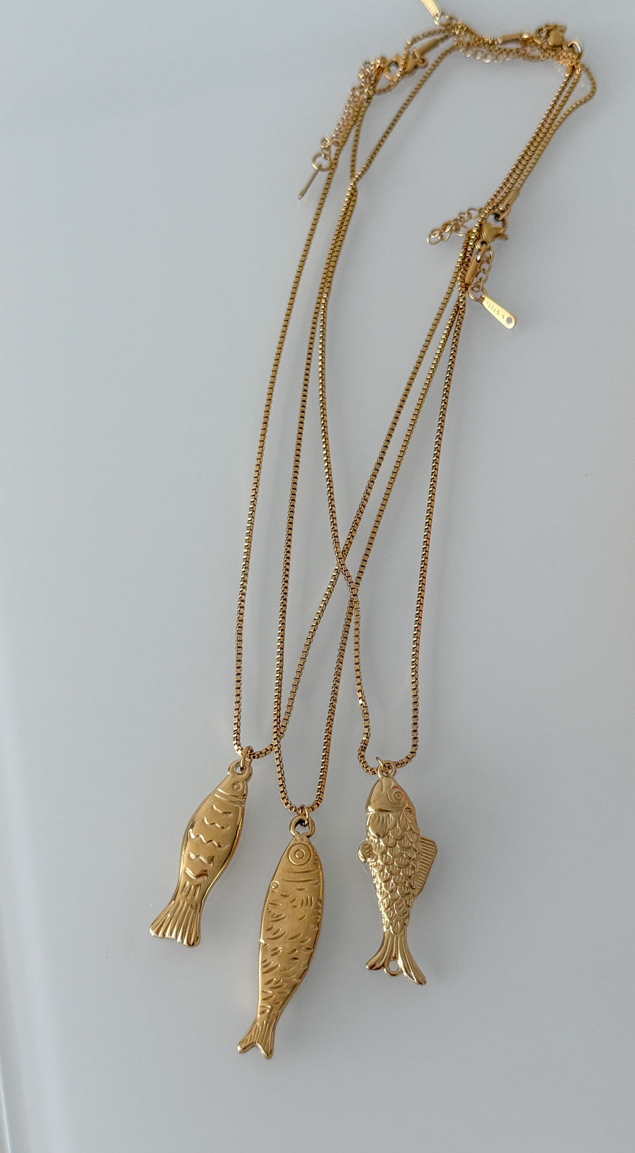 GOLD FISH NECKLACE
