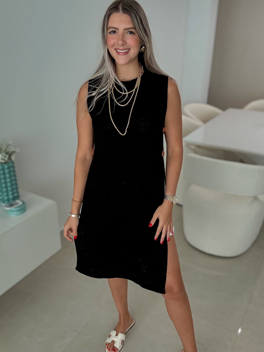 BLACK SIDE BUTTON SLEEVELESS SWEATER BLOUSE