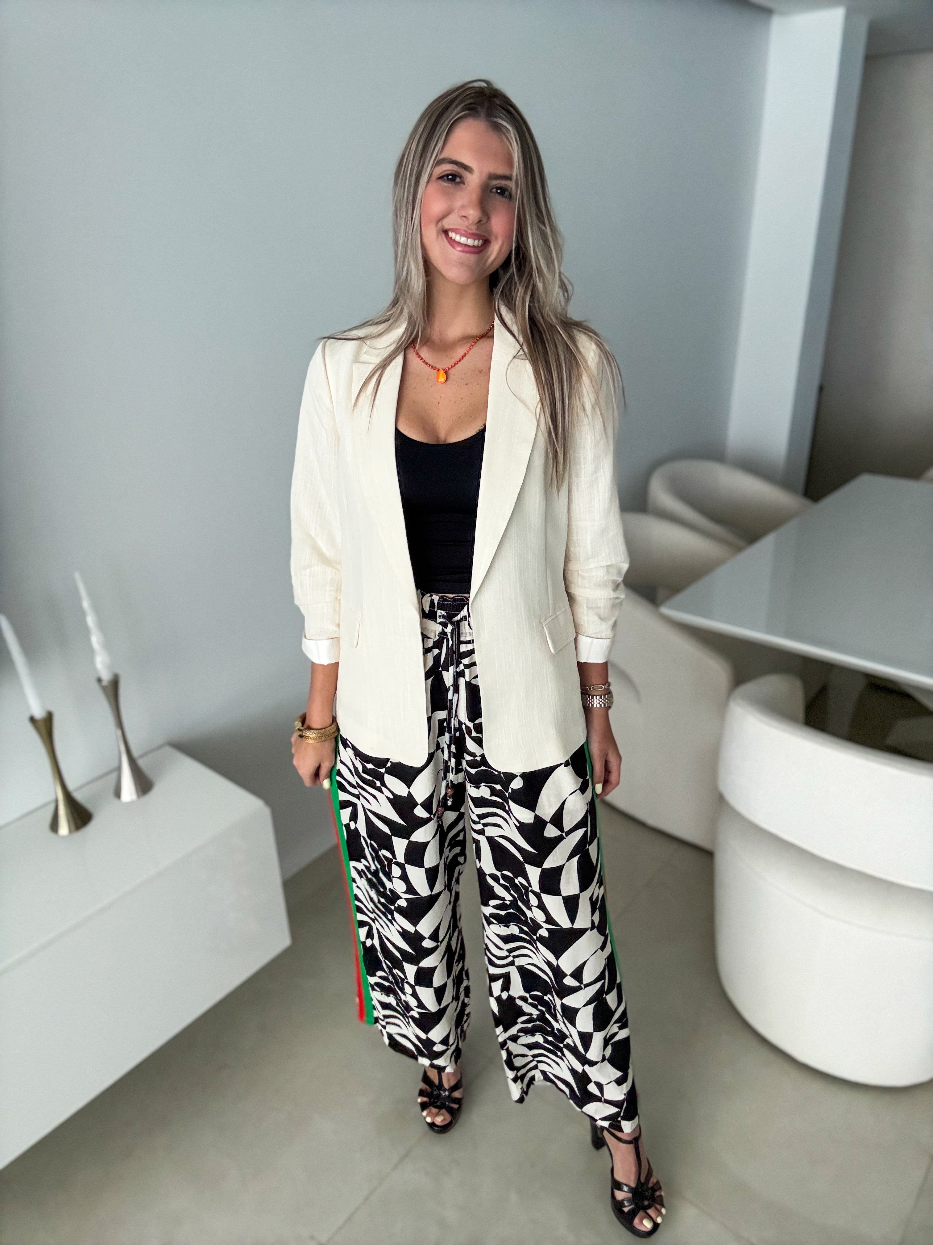 NATURAL LINEN TAILORED BLAZER