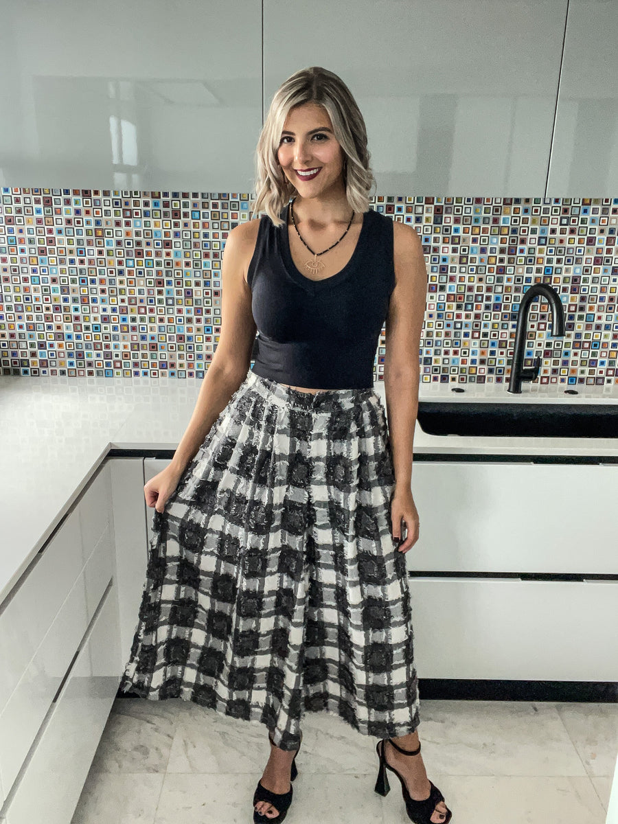 BLACK PLAID TEXTURED PALAZZOS