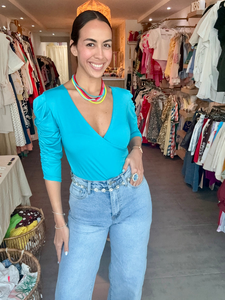 STRECHY V-NECK CROP