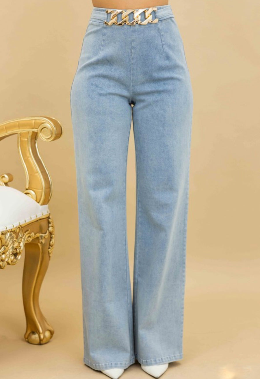 LIGHT DENIM BELTED STRETCH PANTS