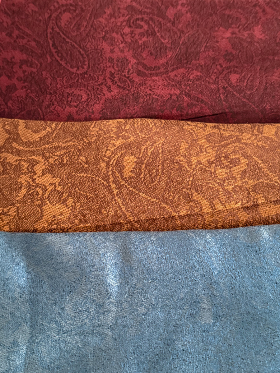 PRINTED FASHION PASHMINAS