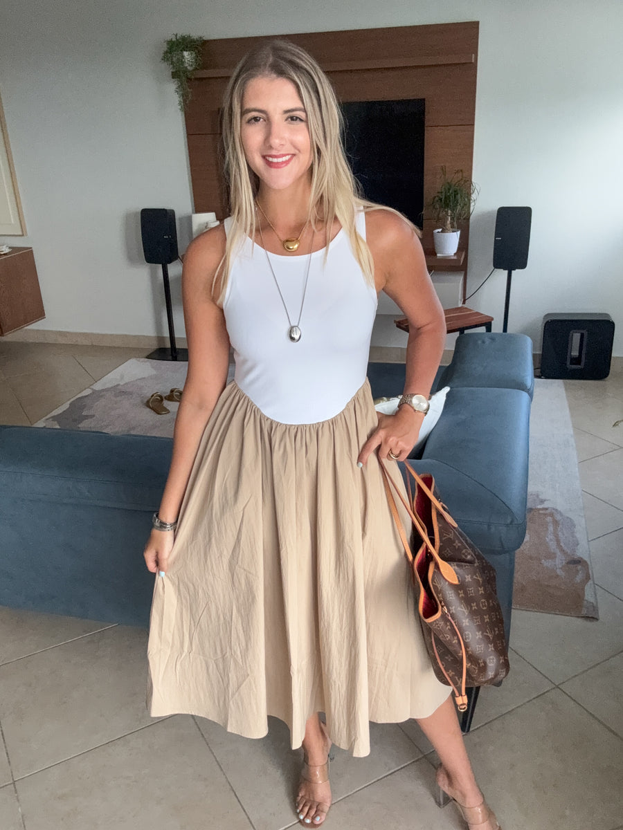 TAUPE/WHITE KNIT CONTRAST MIDI DRESS