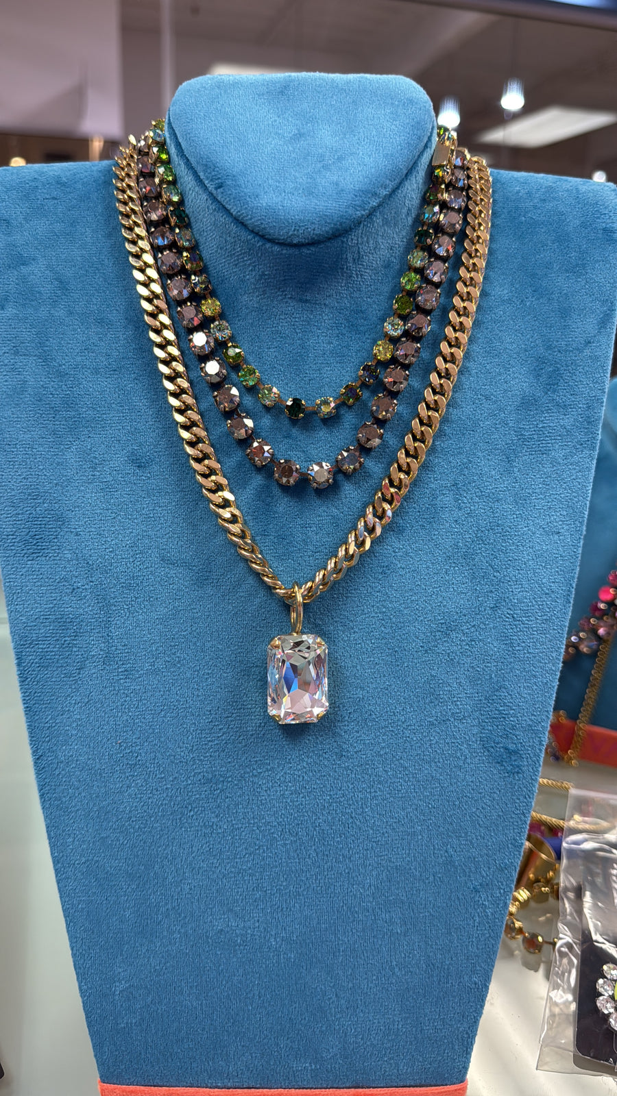 GREEN MIX SARINA NECKLACE