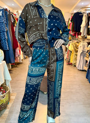 BLUE/BROWN BANDANA PRINT PANTS