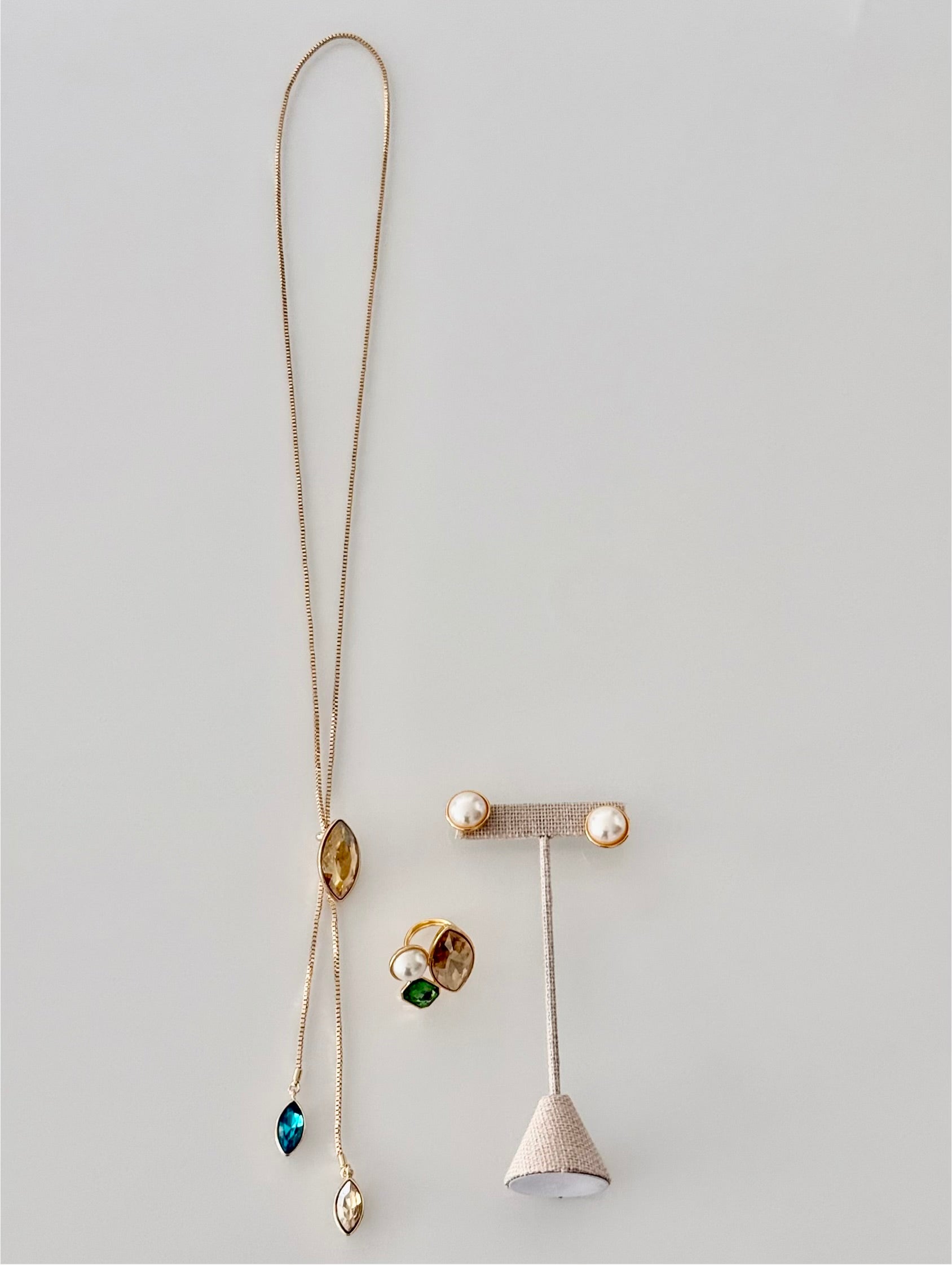 LONG GEM LARIAT NECKLACE SET IN MULTICOLOR 5