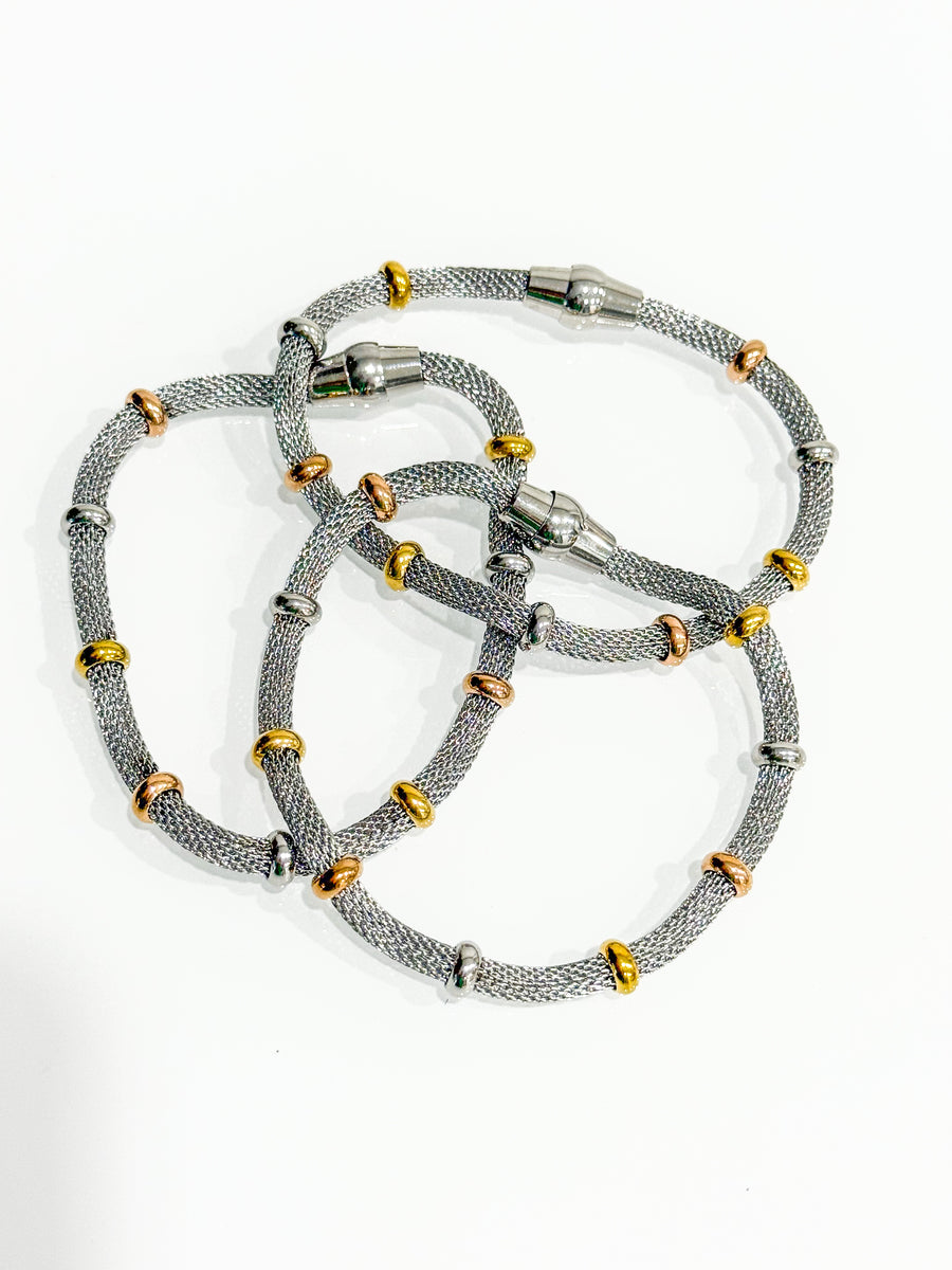 TRICOLOR MAGNETIC BRACELET