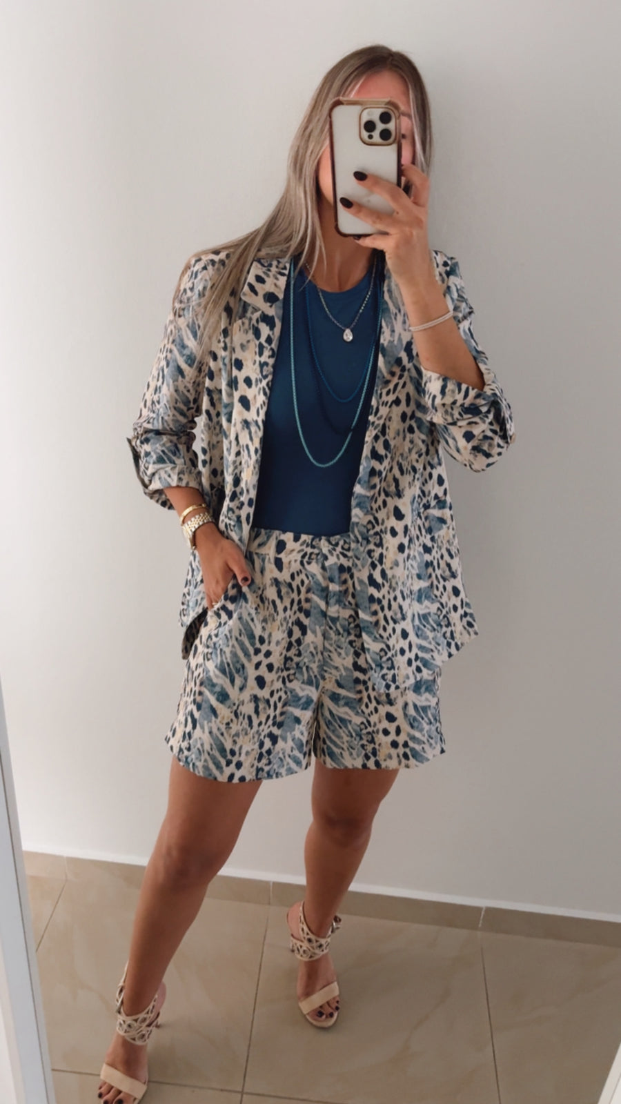 BLUE LEOPARD SHORTS