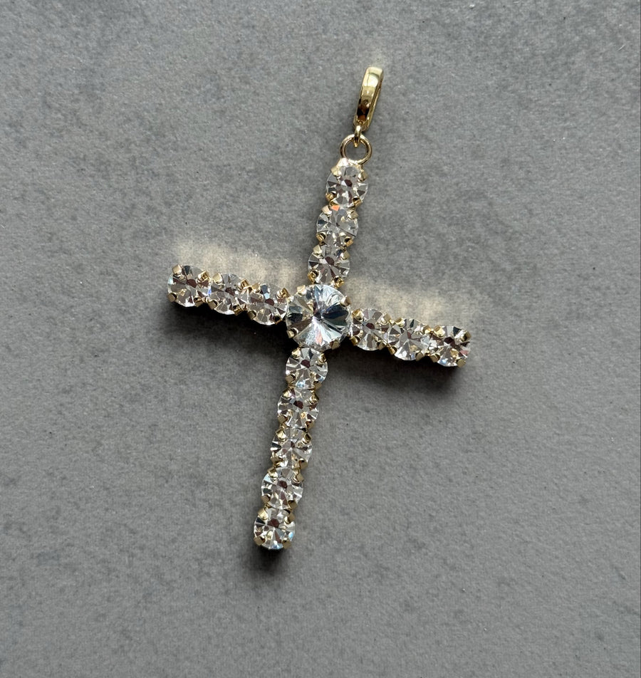 CLEAR BIG CROSS PENDANT