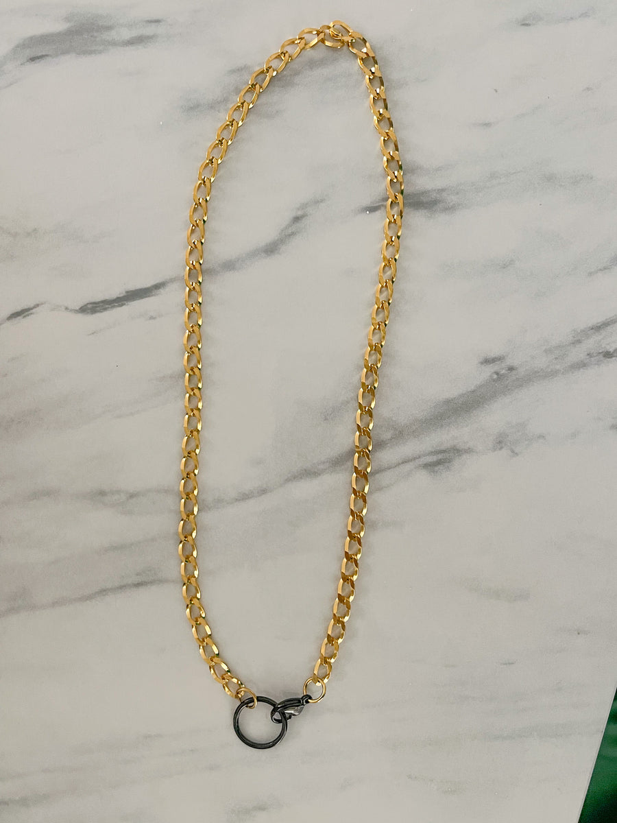 GOLD BLACK CUBANA NECKLACE