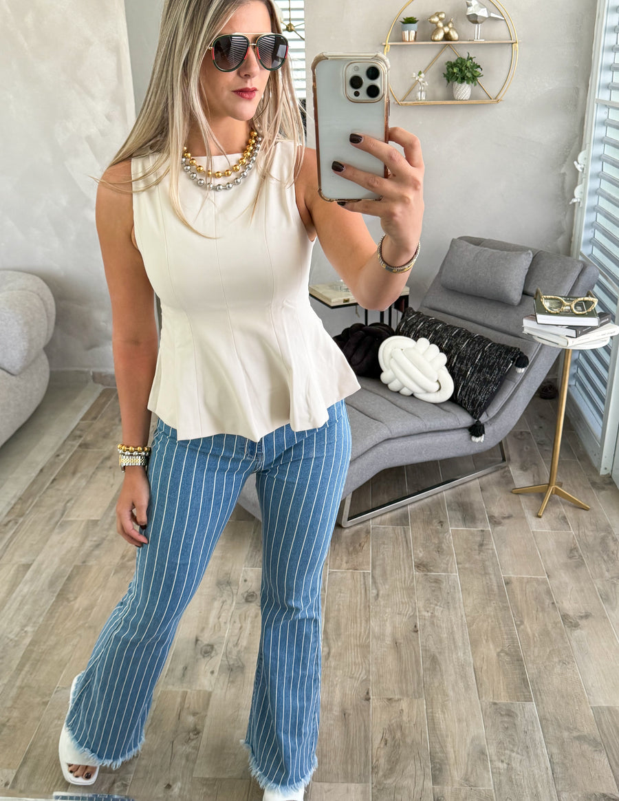 CREAM TAILORED BLOUSE