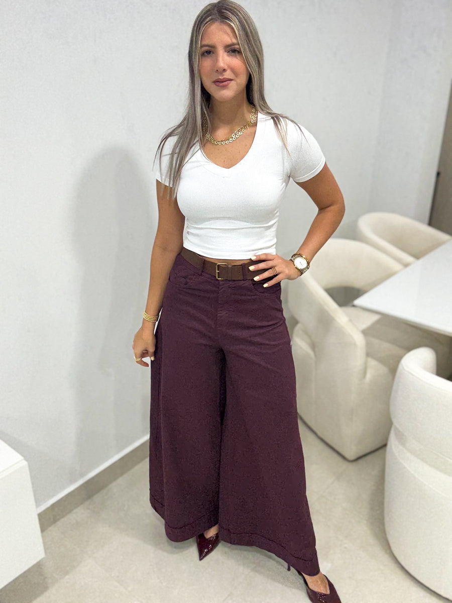 BURGUNDY WIDE LEG STRETCHY PANTS