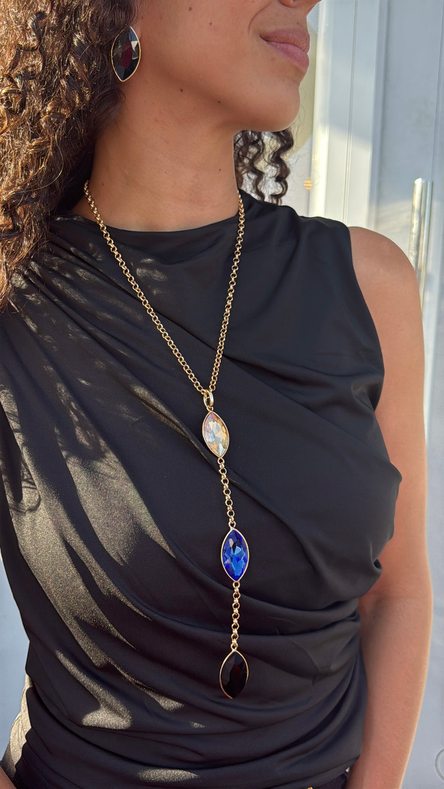 LONG GEM NECKLACE SET IN BLUE/BLACK